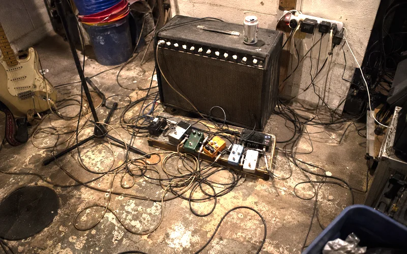 Common guitar pedal and amp mistakes illustrated with incorrect settings and setup