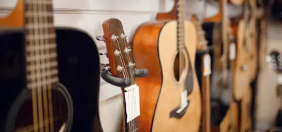 3/4 vs Full Size Acoustic Guitars: Which Is Right for You in 2026