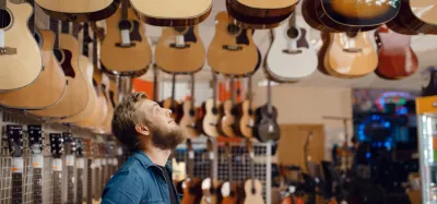 Beginner acoustic guitars from the top brands lined up for review