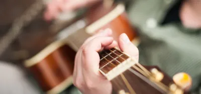 Beginner 3/4 size acoustic guitar for a first starter guitar