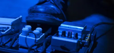 Budget delay pedals lined up on a guitar pedalboard