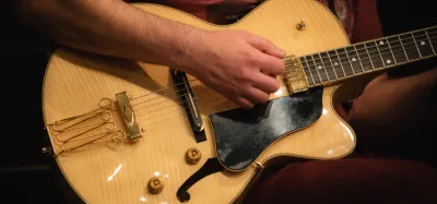 Lightweight combo amp set up for a jazz guitar gig