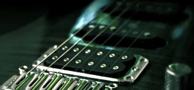Nanoweb and Polyweb coated guitar strings compared side by side