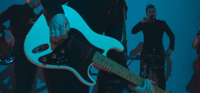 Beginner playing guitar looper songs with a loop pedal